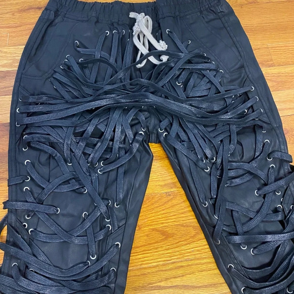 black wax mega lace cargo joggers - Picture 2 of 8